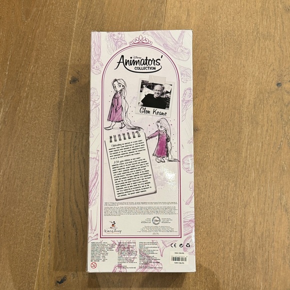 Disney Animators' Collection Rapunzel Doll in Purple Dress - Picture 2 of 4